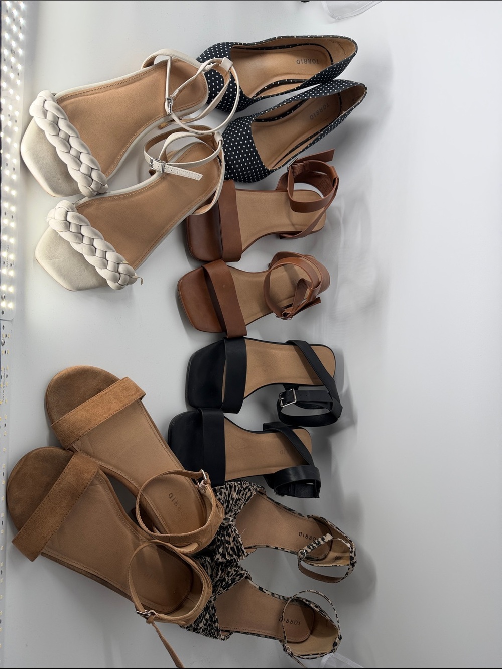Women’s Shoes Heels Sandal lot 6 pair - Beige, Tan, Black, White Torrid 10 10.5w